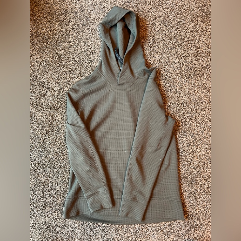 Lululemon Size Small Sage Green Waffle Knit Pullover